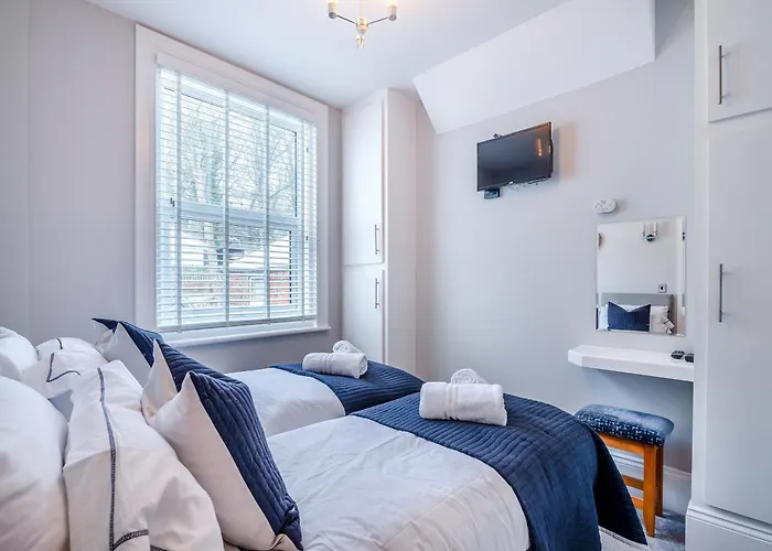 The Landings Apartment 6